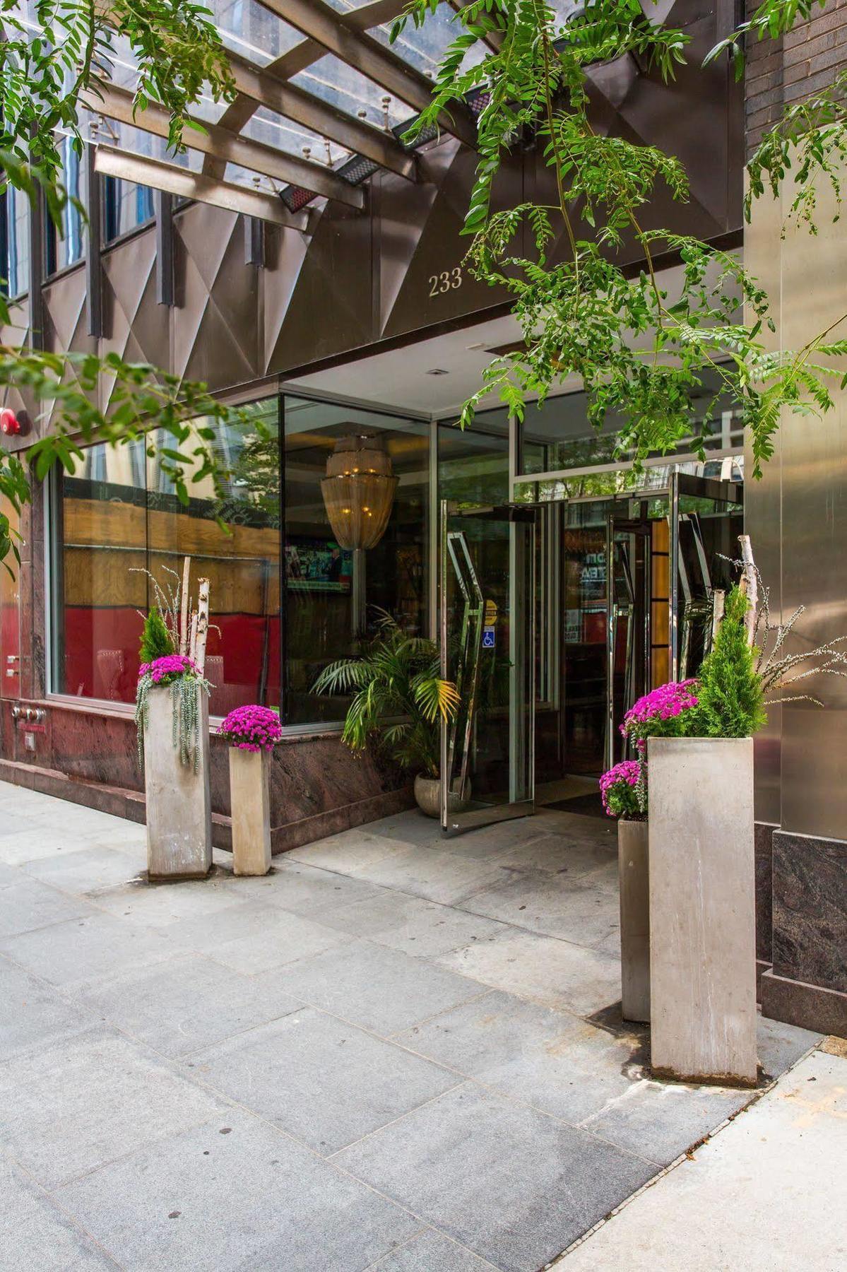 Ivy Boutique (adults Only) Chicago