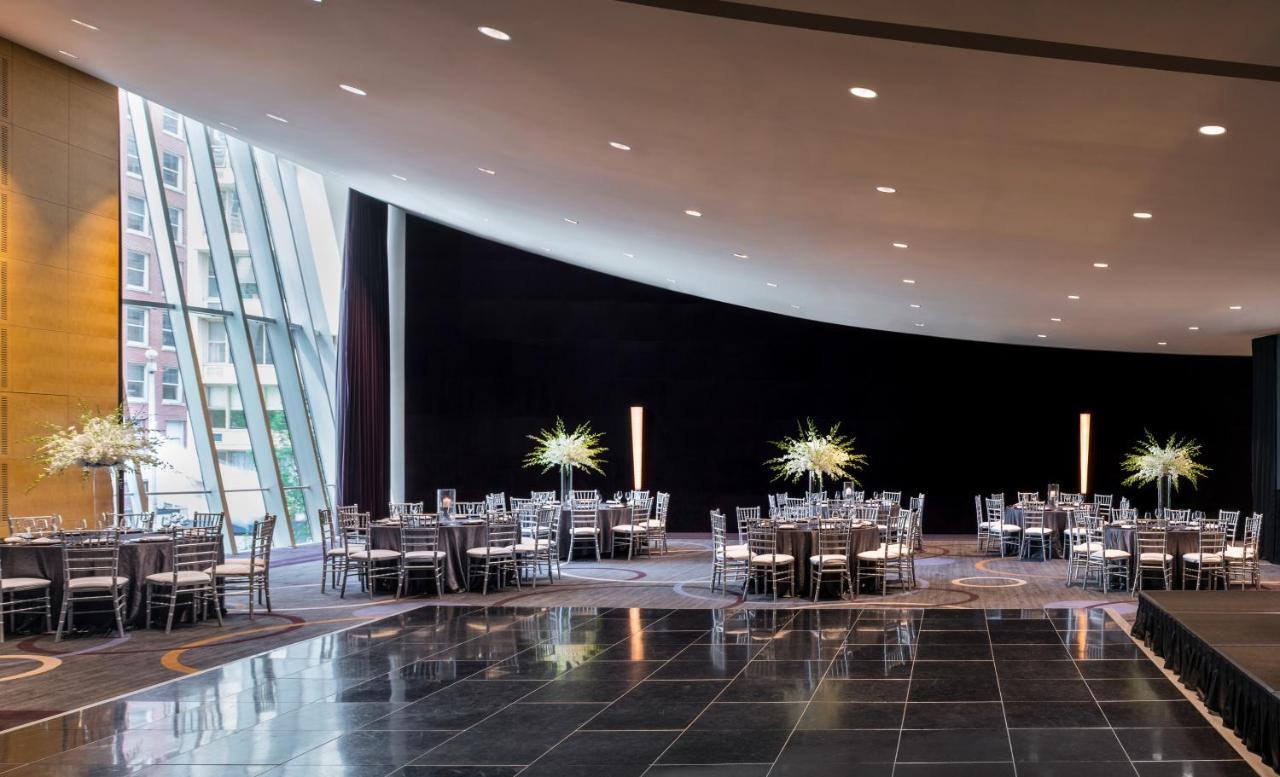Sofitel Magnificent Mile Hotel