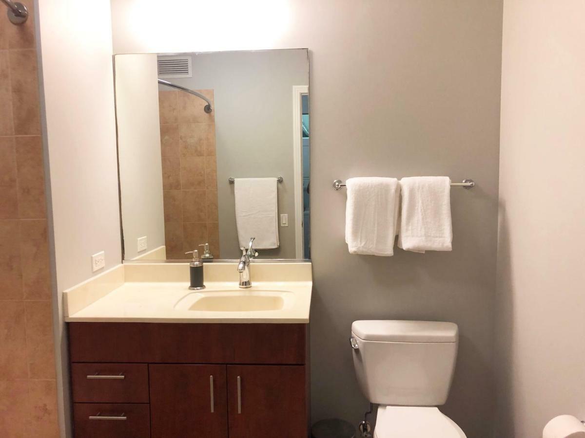 Apartment Ich Suites Chicago
