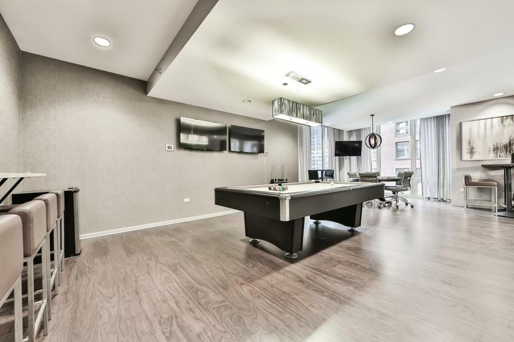 Apartment Ich Suites Chicago