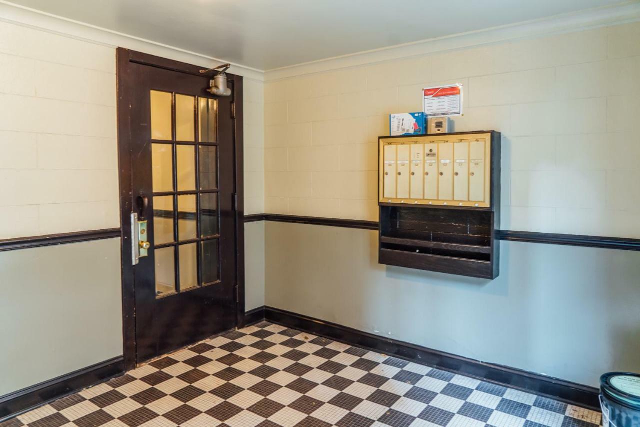 Apartment 1br Modern In The Heart Of The - Marshfield G Chicago