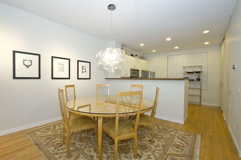Artsy 3br In River West By Sonder *