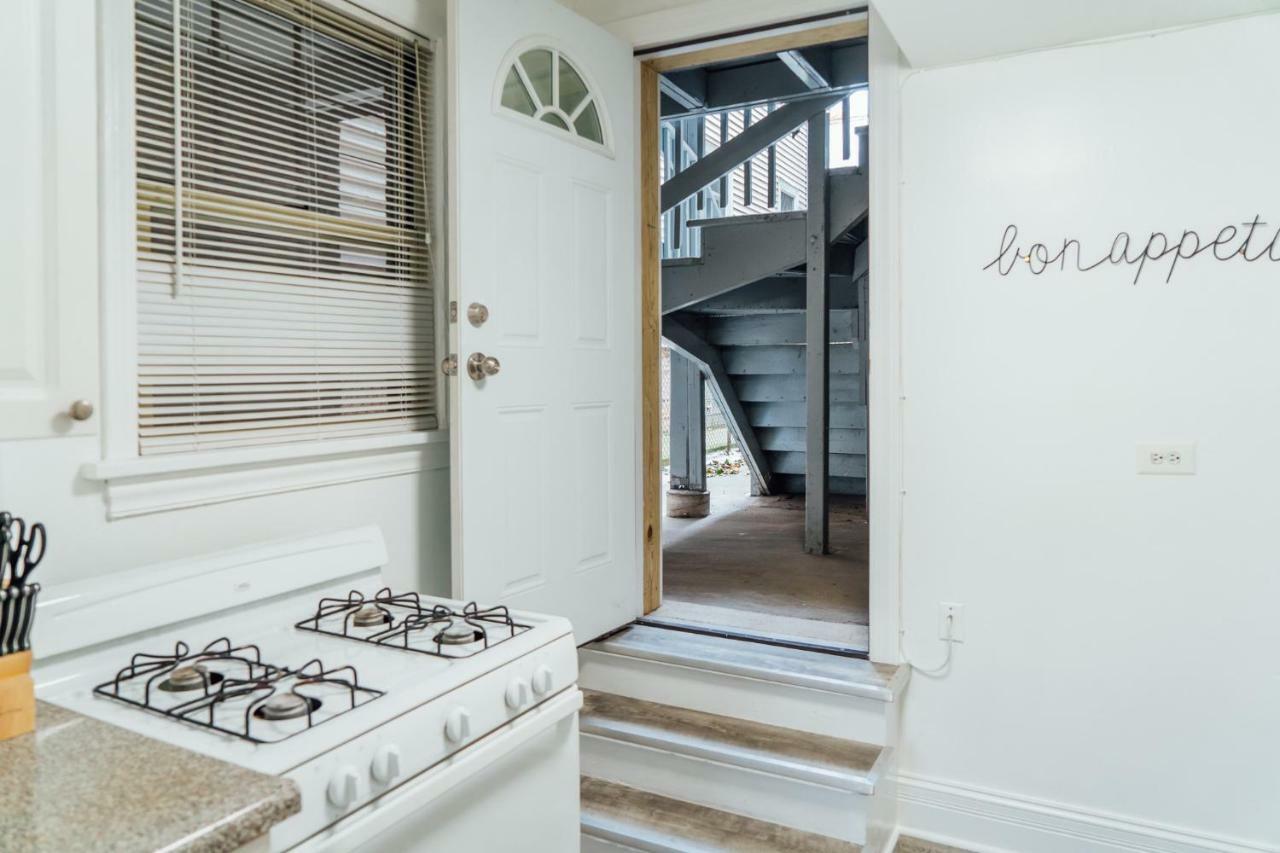 Apartment 1br Modern In The Heart Of The - Marshfield G Chicago