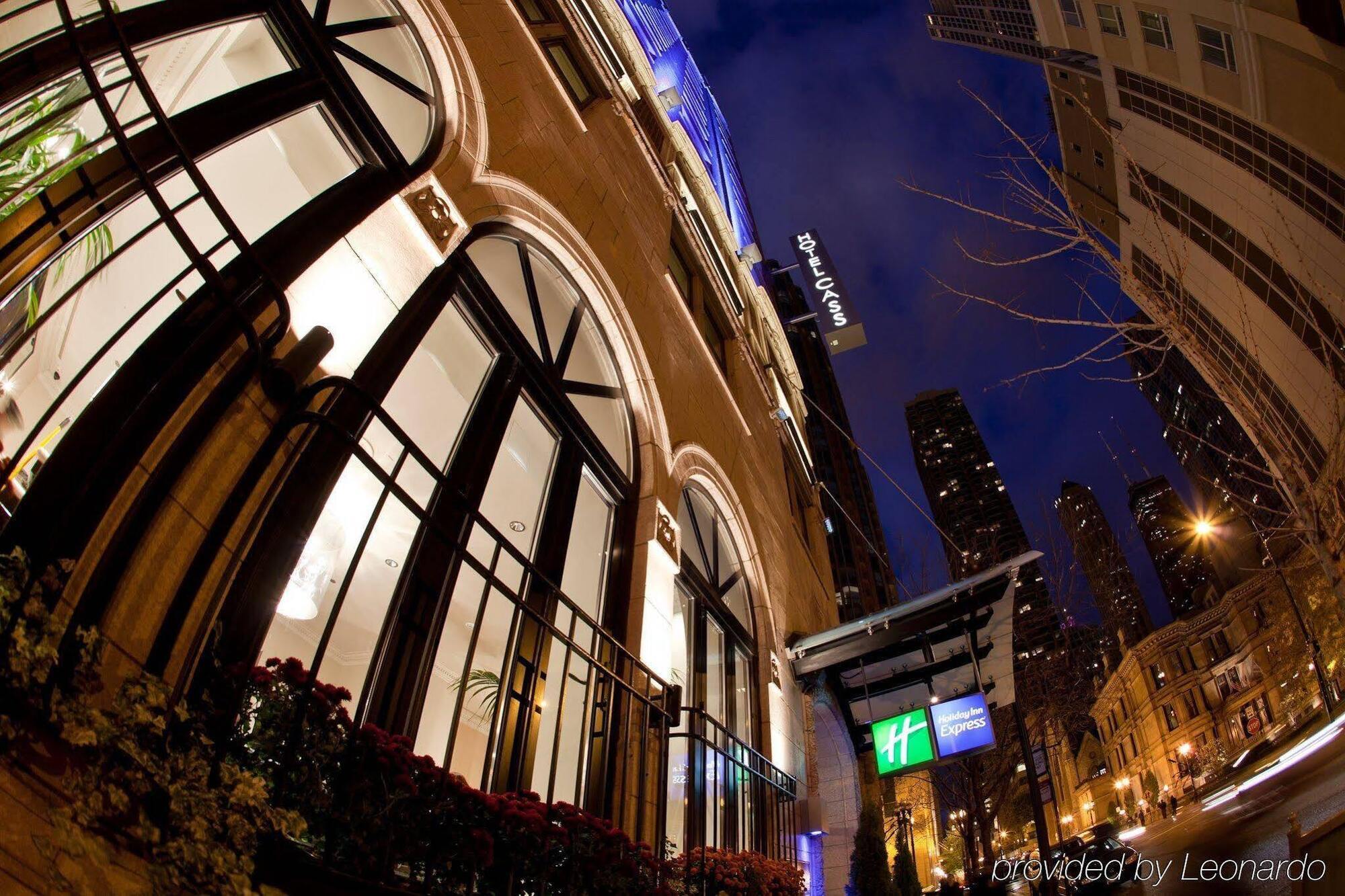 Express - Magnificent Mile By Ihg Hotel Chicago