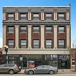 Modish Uptown Studio Apt In Chicago - Wilson 417