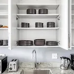 Logan Sq 1Br W Roof Gym 1 Block To L Chi-479