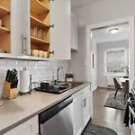 Chic & Inviting 2Br Apartment In Chicago - Bstone 605