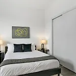 Cozy & Comfy Studio Apt In Chicago - Del Prado 418