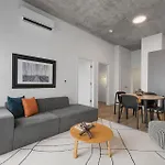 Living Grand 4 Bedroom Apartments By Lincoln Park