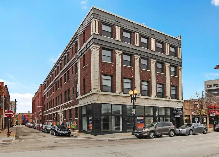 Modish Uptown Studio Apt In Chicago - Wilson 417