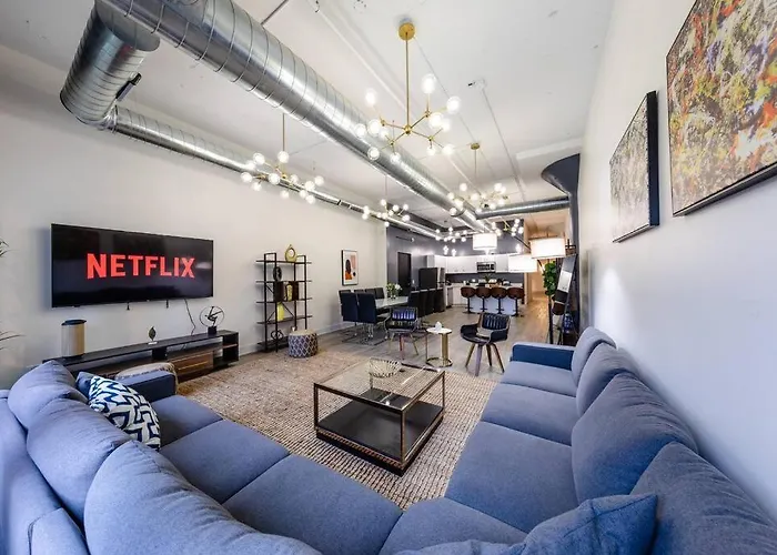 Group-Friendly 6Br Luxury Suite In Prime South Loop Location With Optional Parking And Gym Access Near Mccormick Place, Soldier Field And Grant Park