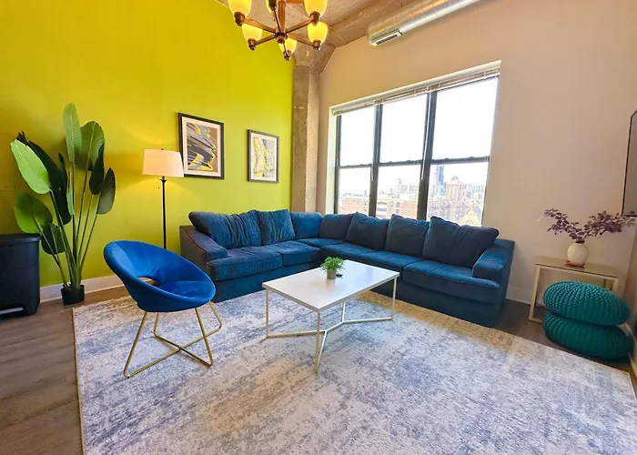 Luxury Cozy 2Br With Optional Parking And Gym Access Near Mccormick Place, Lakefront And Soldier Field