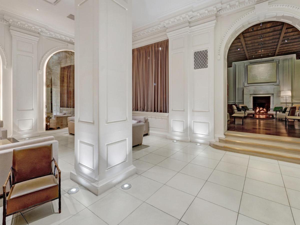 Ambassador Chicago, Part Of Jdv By Hyatt 4* Chicago