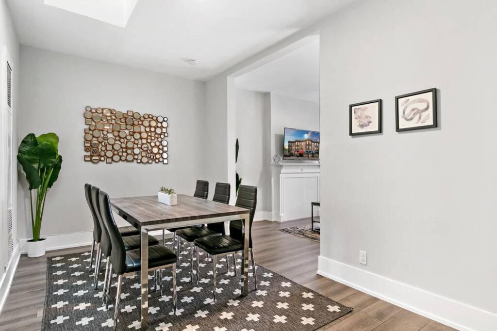 Completely Set-up 3br Apt Near Shops & Dining! - Lincoln 3 * Chicago