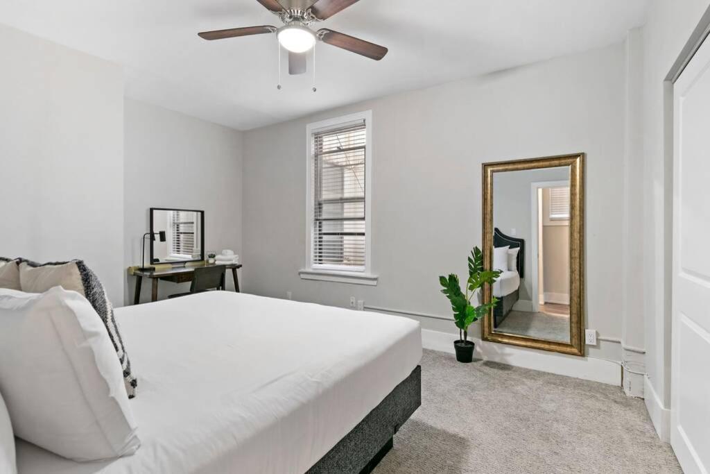 Apartamento Completely Set-up 3br Apt Near Shops & Dining! - Lincoln 3