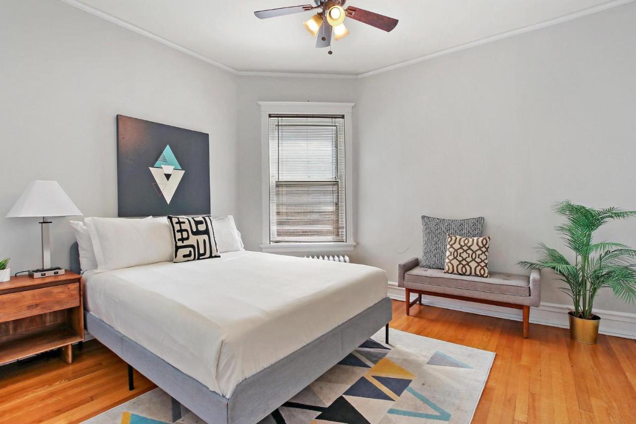 Stylish And Expansive 2br Apt With Balcony - Buckingham 3 Apartment