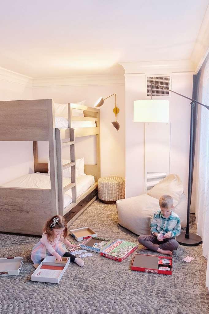 Hotel The Royal Sonesta Downtown Chicago