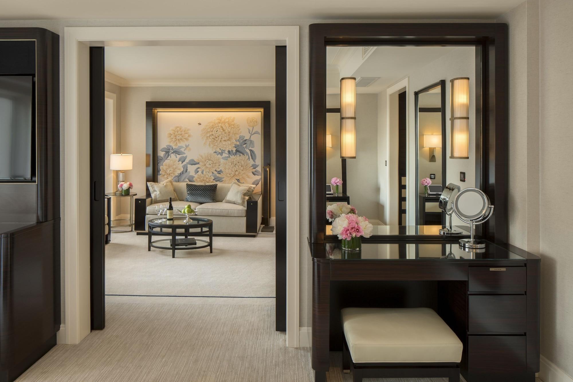 The Peninsula Hotel 5*