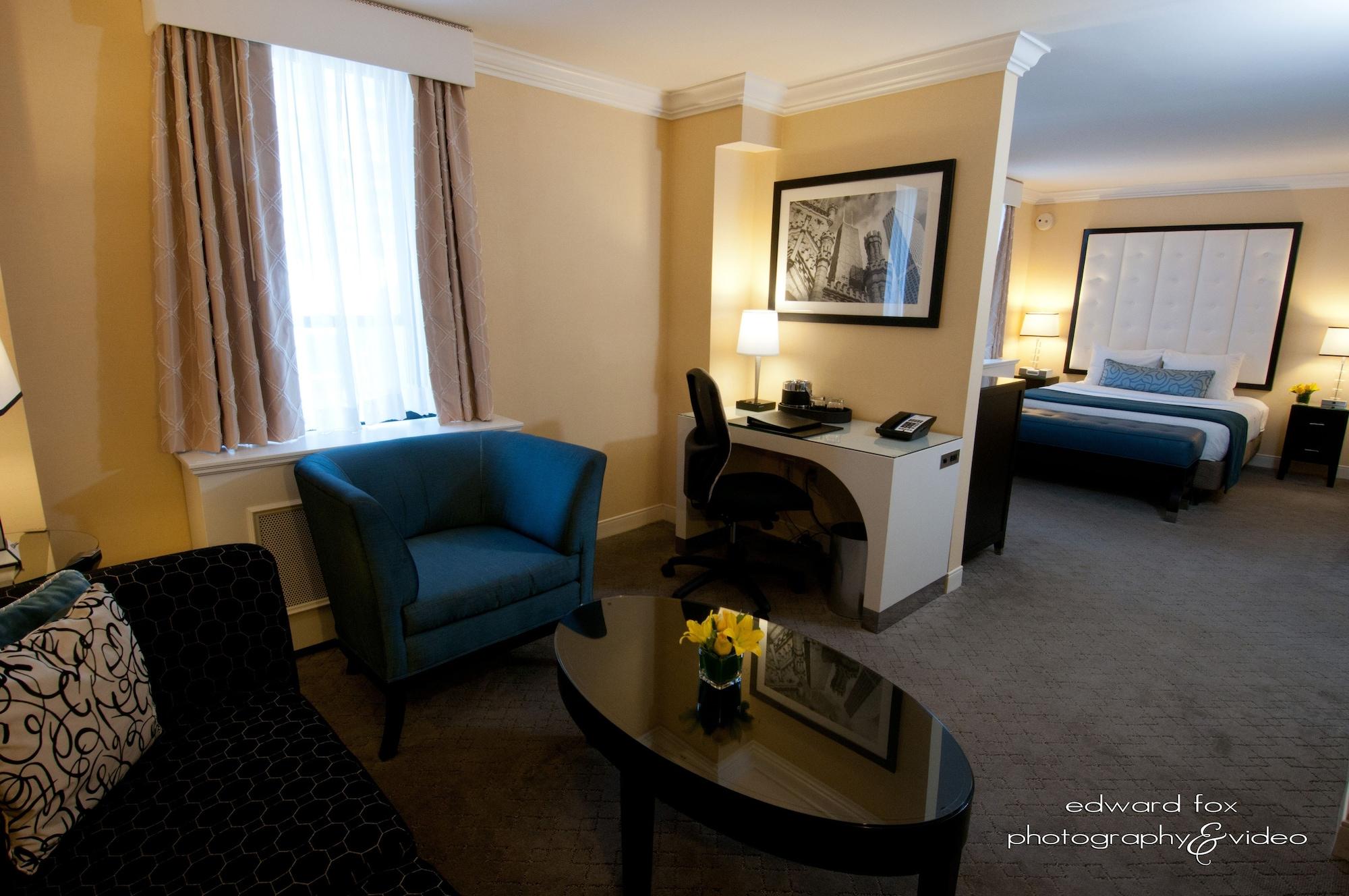Warwick Allerton Hotel