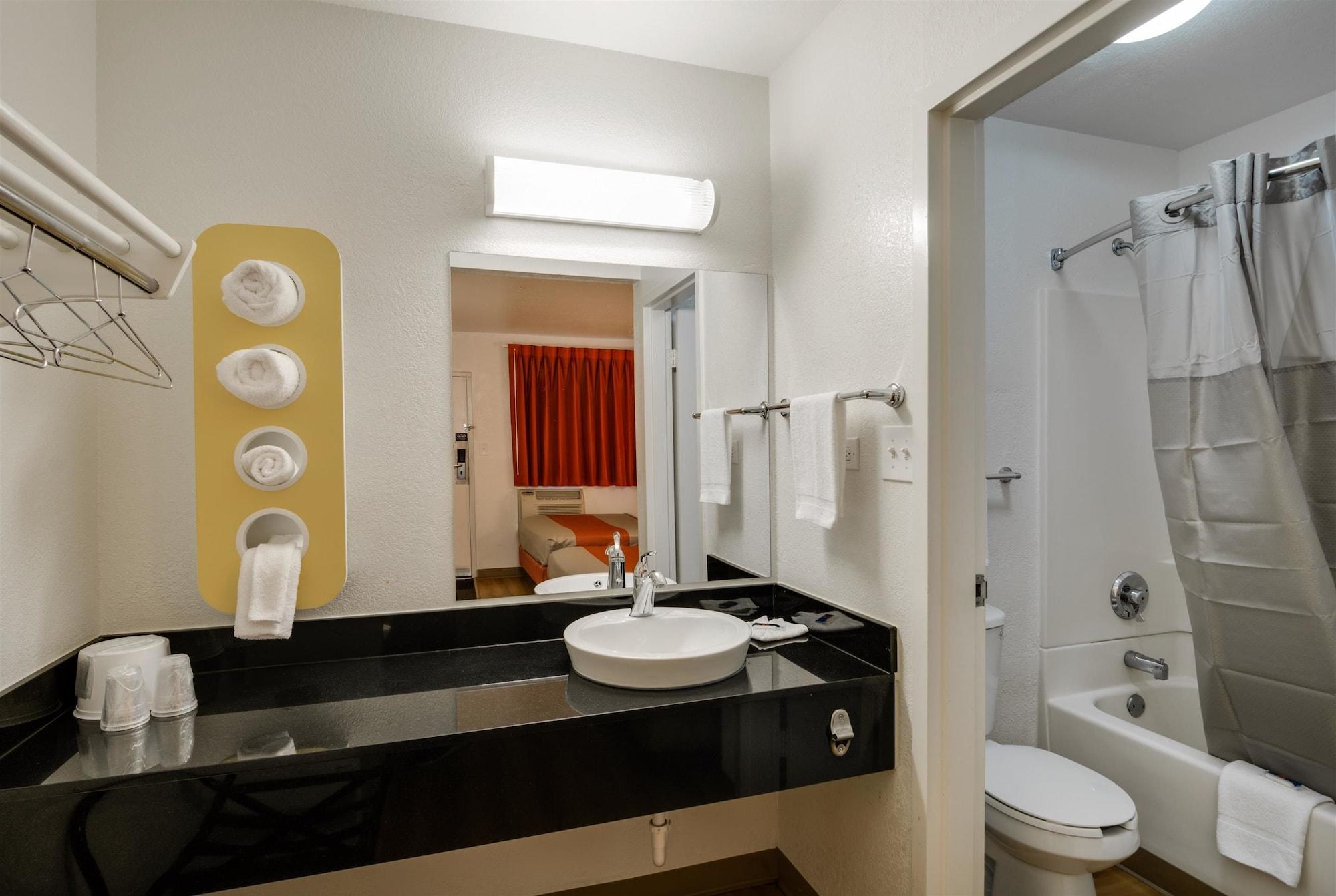 6-schiller Park, Il - Chicago O'hare Hotel 2*