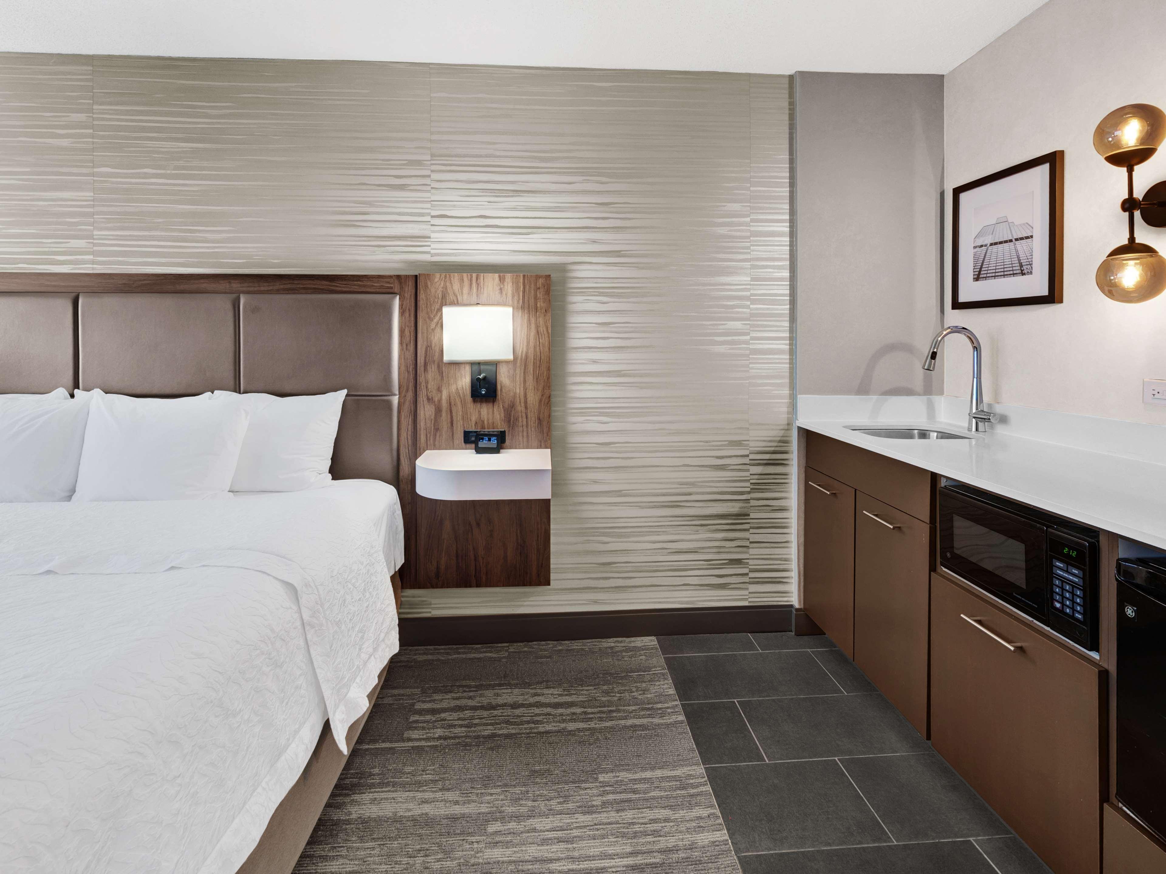 Hampton & Chicago-downtown Hotel
