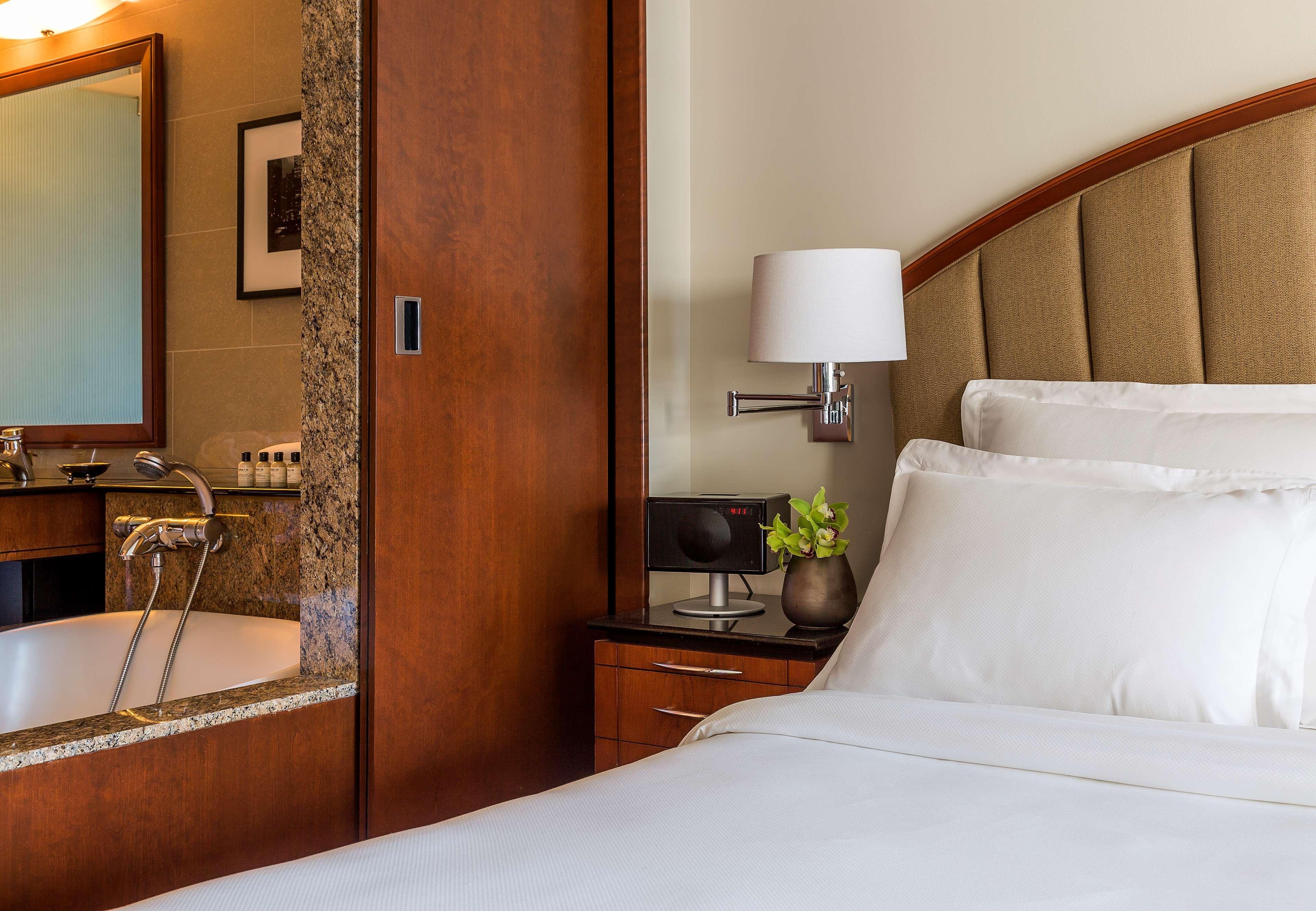 Park Hyatt Hotel 5*