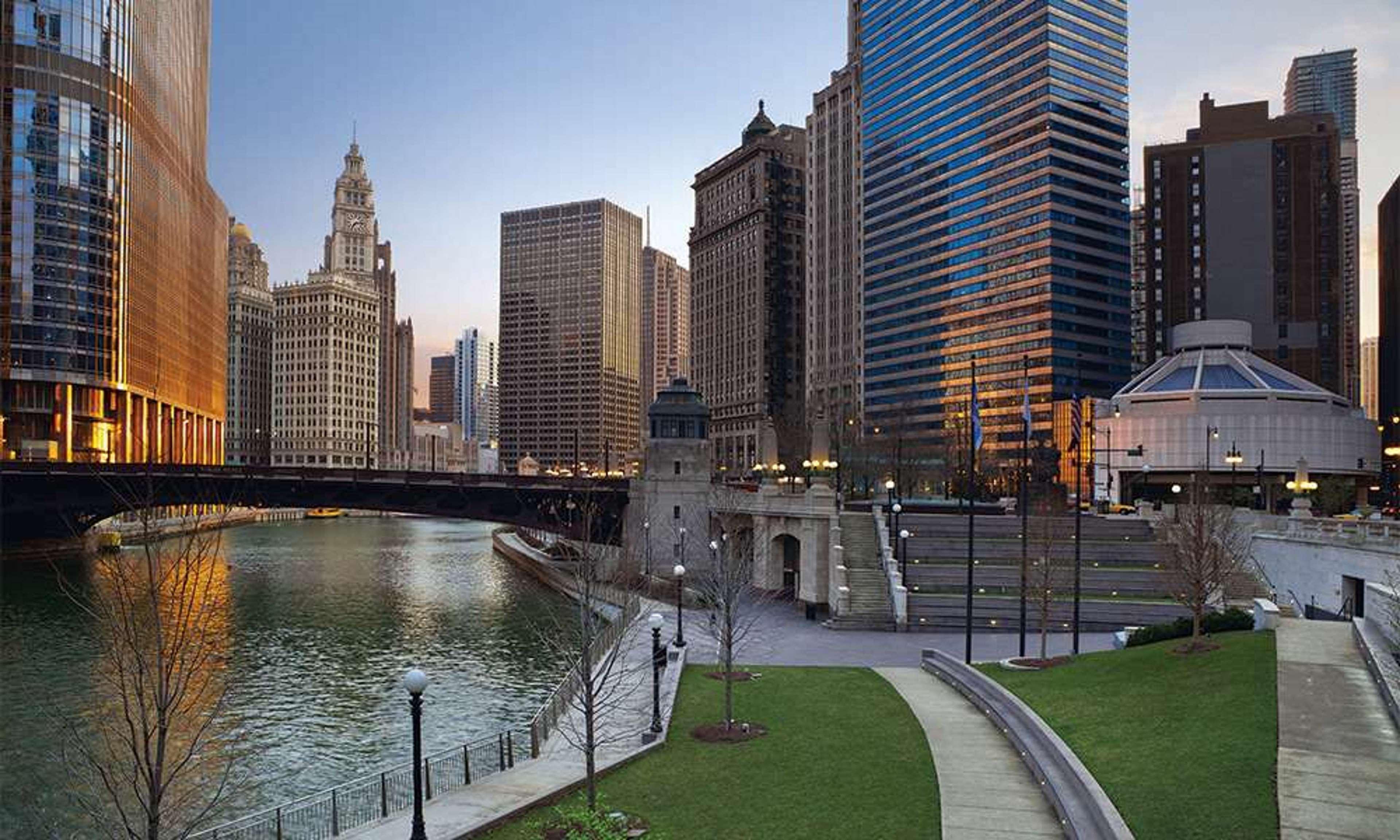 Hotel The Royal Sonesta Downtown Chicago