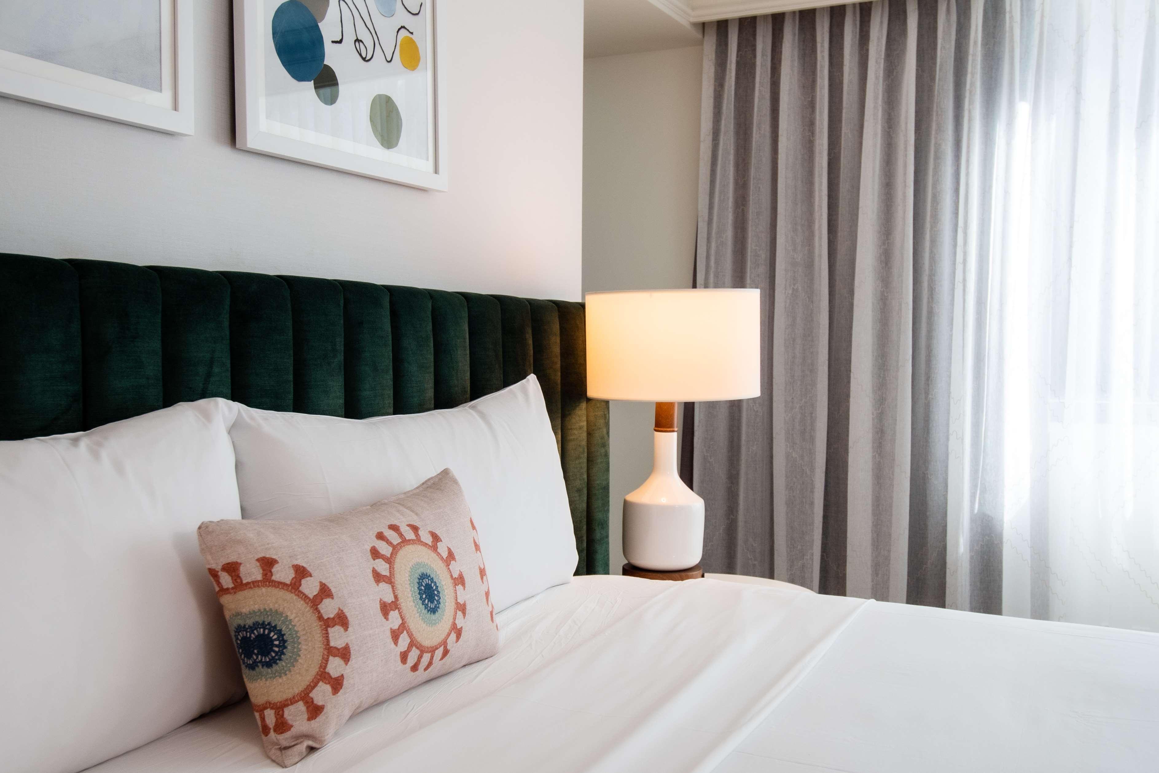 Hotel The Royal Sonesta Downtown