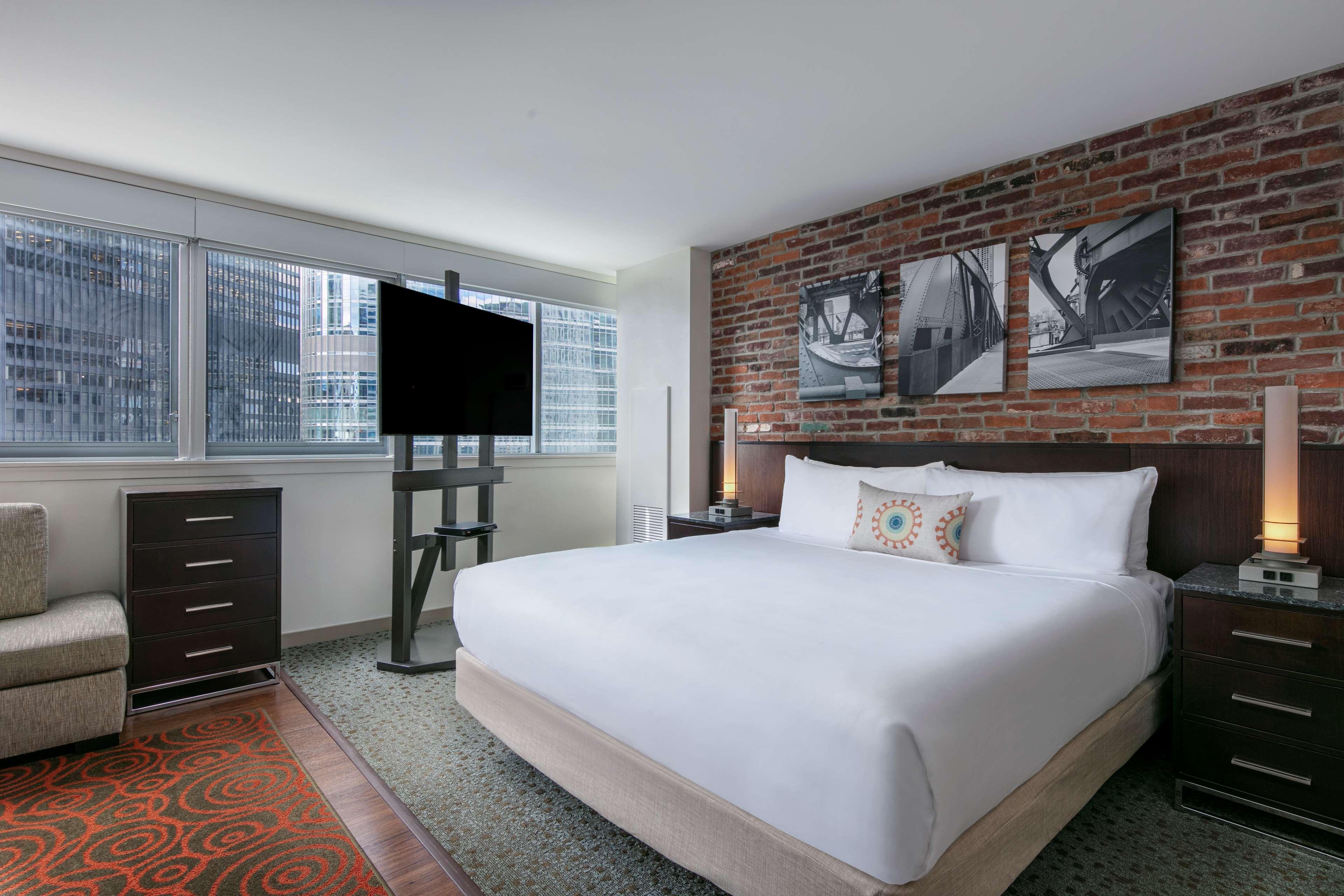 The Royal Sonesta Downtown Chicago