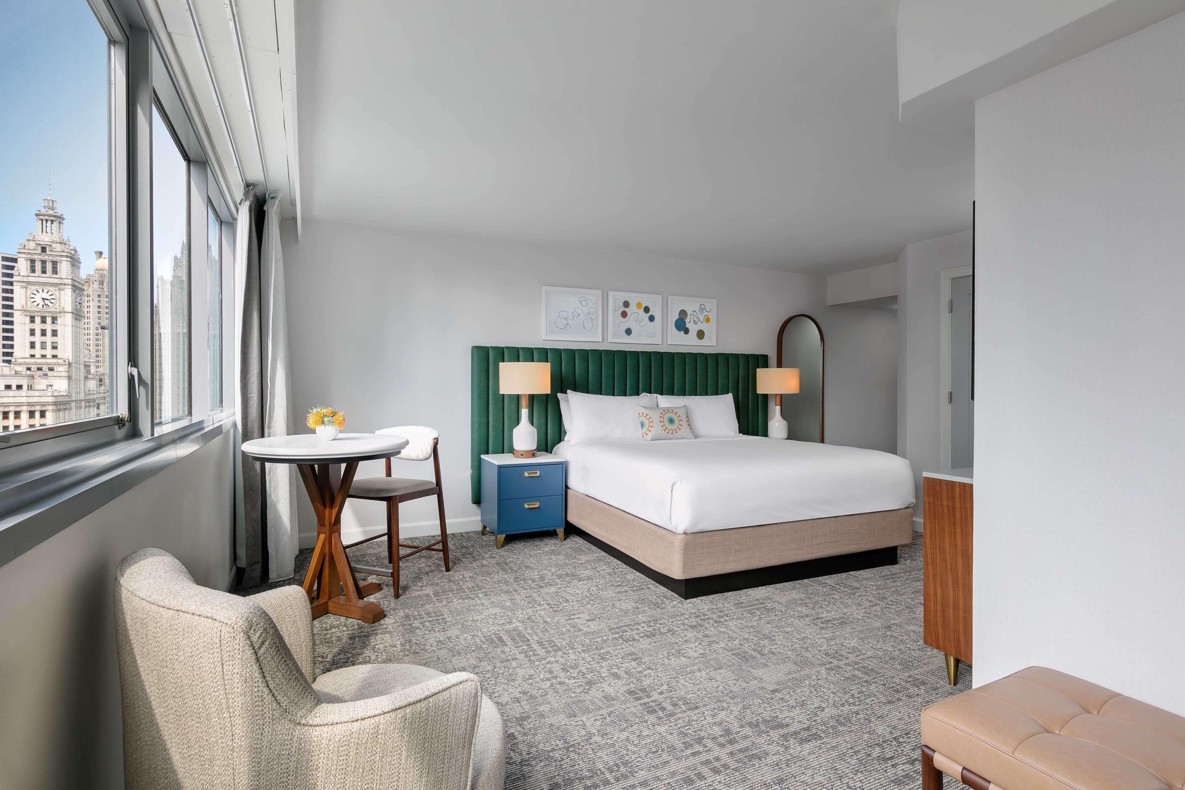 The Royal Sonesta Downtown 4*