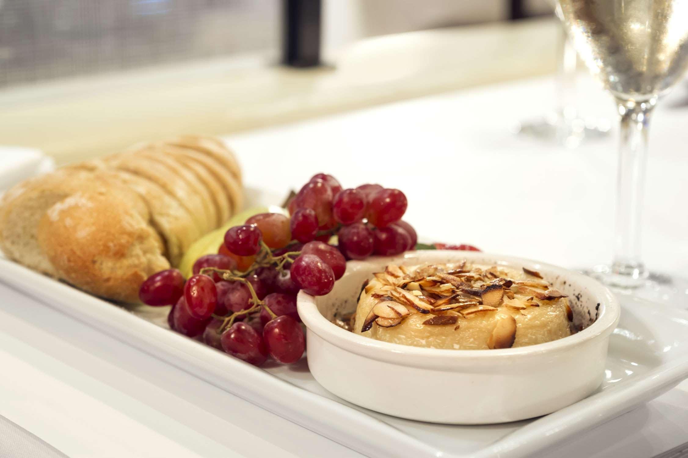 Hilton Chicago/oak Lawn Hotel 3*