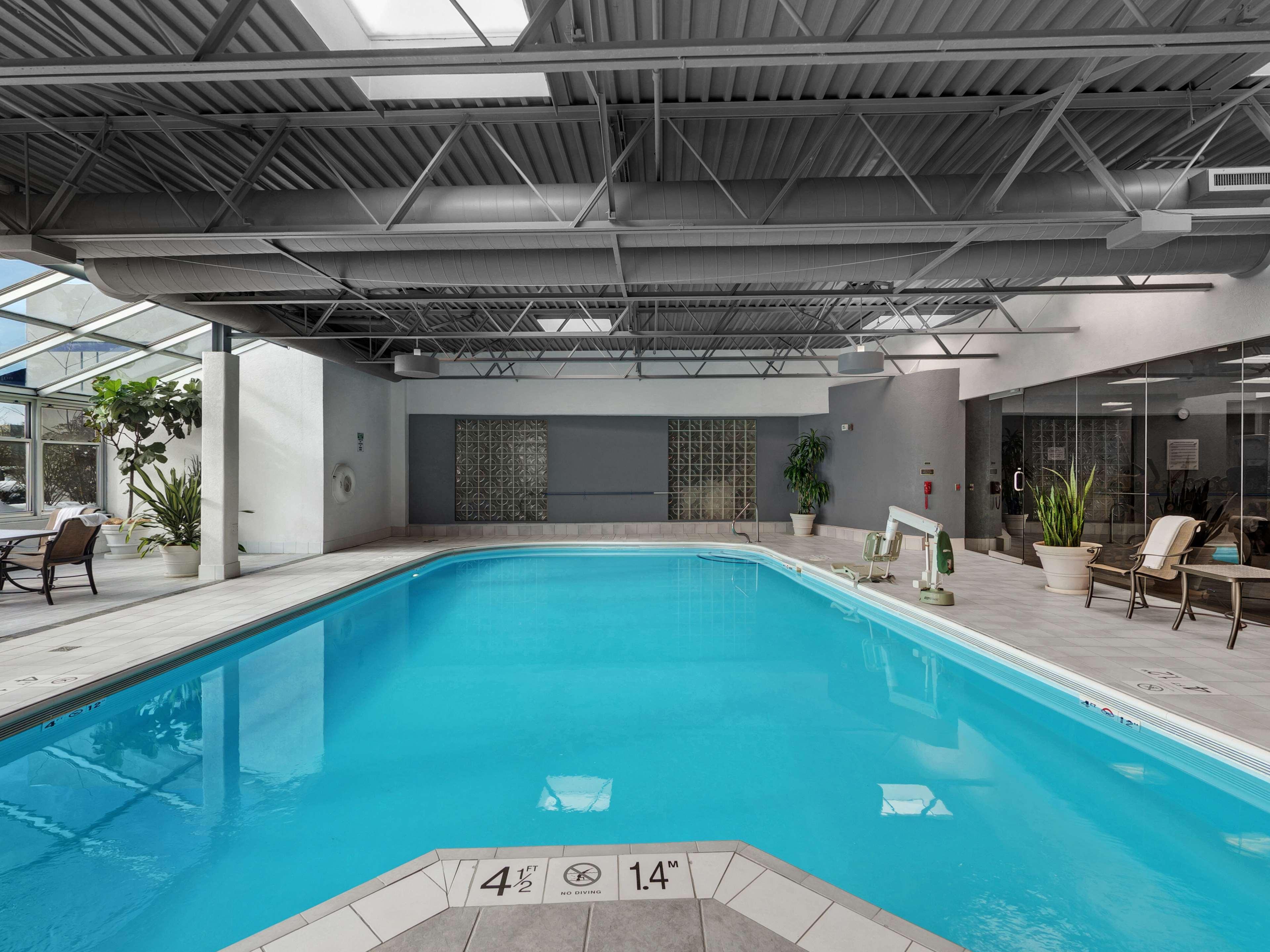 Hotel Hilton Chicago/oak Lawn 3*