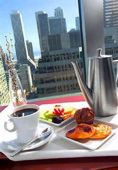 Courtyard Downtown/magnificent Mile Hotel
