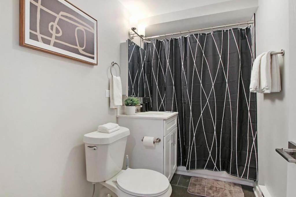 Chic 1br With Modern Comforts - Barry Ga Apartment