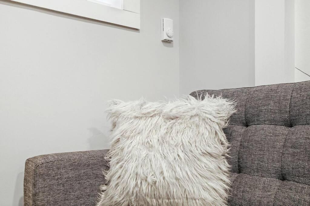 Chic 1br With Modern Comforts - Barry Ga Apartment