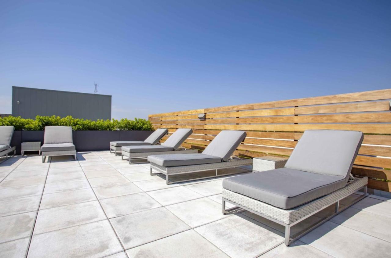 Logan Sq 1br W Roof Gym 1 Block To L Chi-479 Apartment *