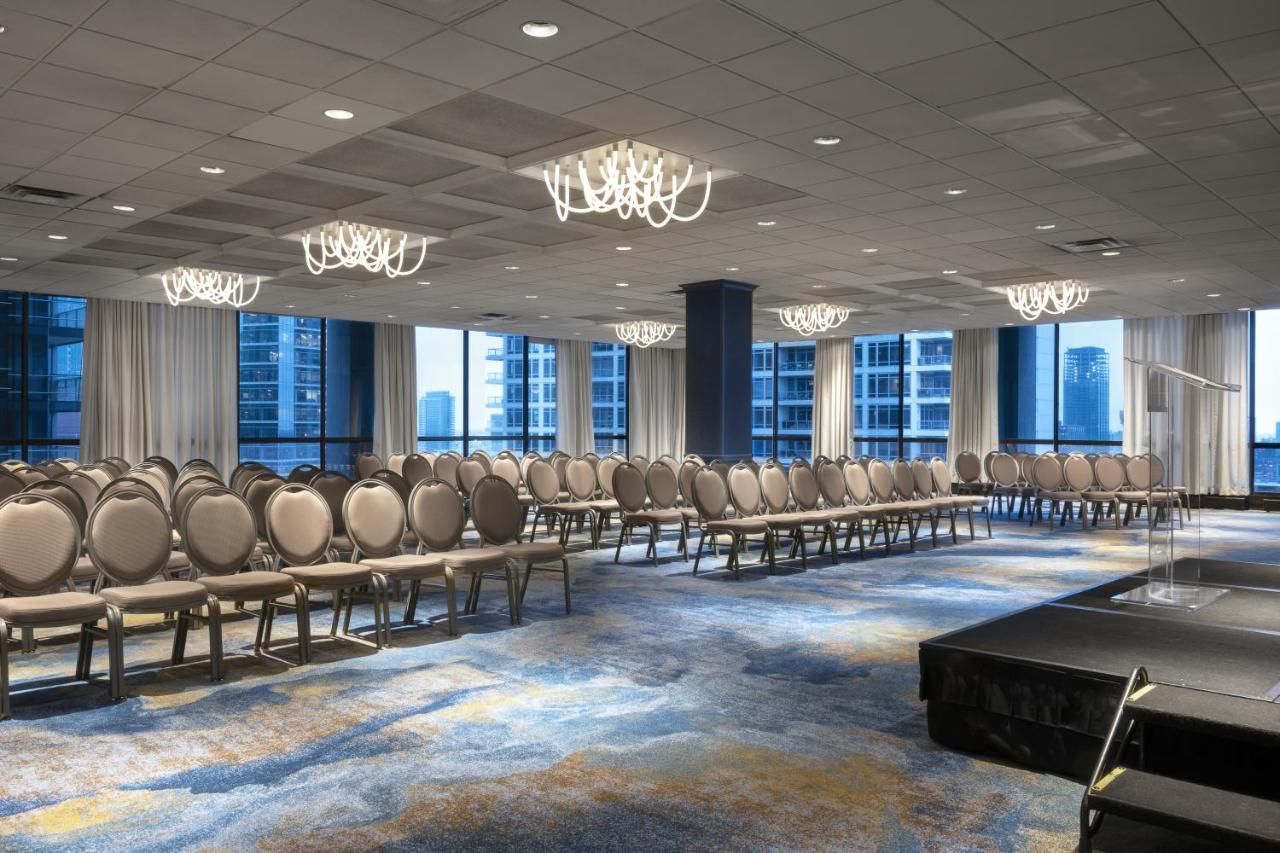 Voco Chicago Downtown - Riverwalk By Ihg