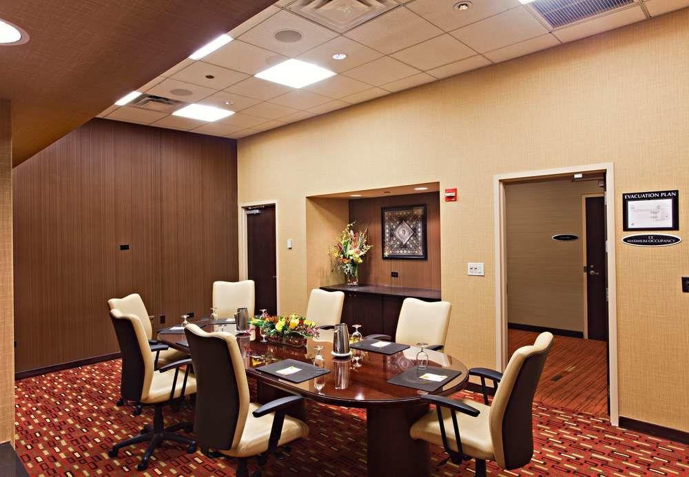Courtyard Downtown/magnificent Mile Hotel