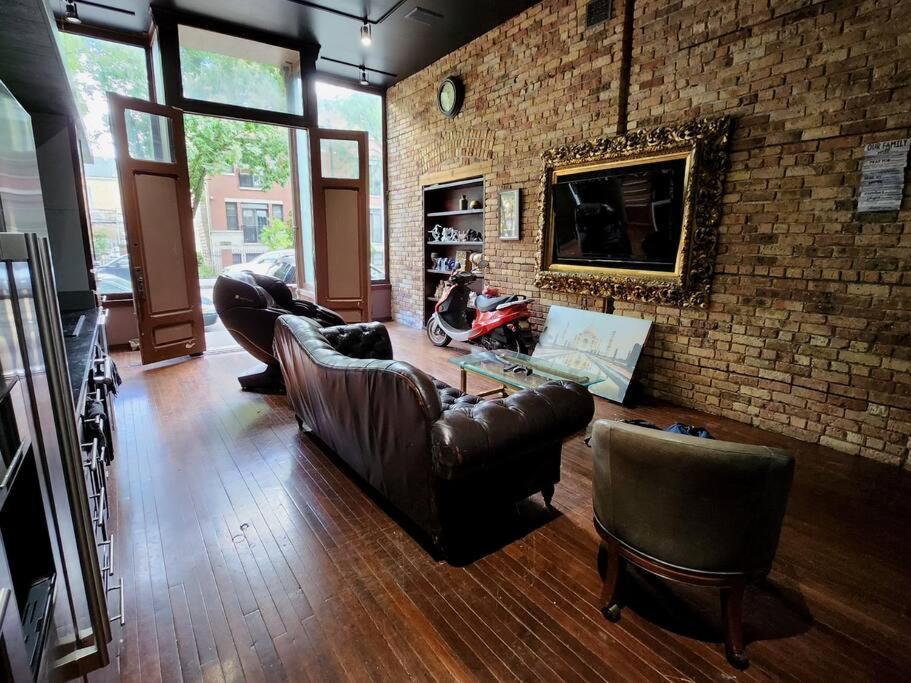 Unique + Creative Loft Apartment Chicago