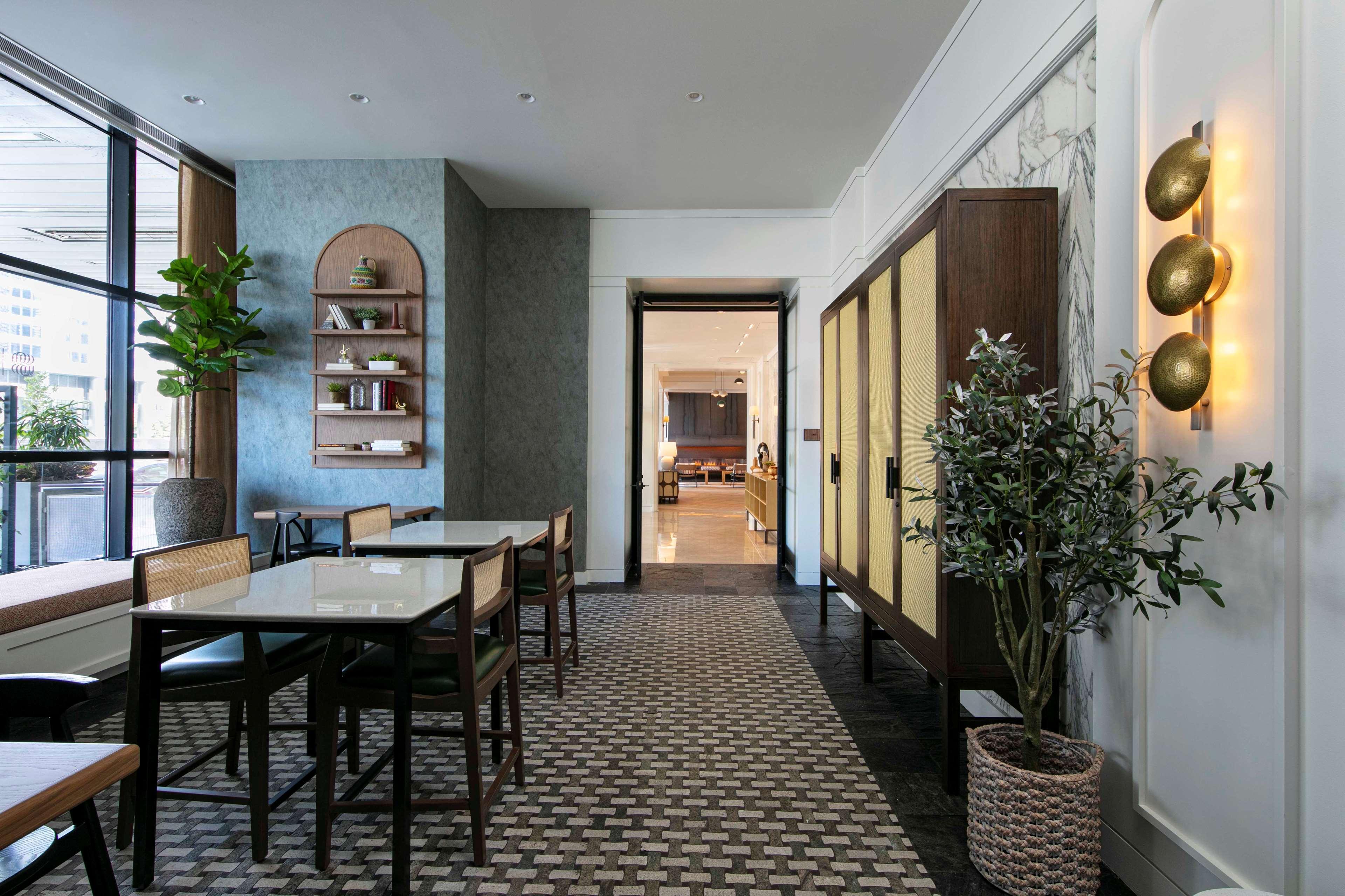 The Royal Sonesta Downtown Hotel Chicago