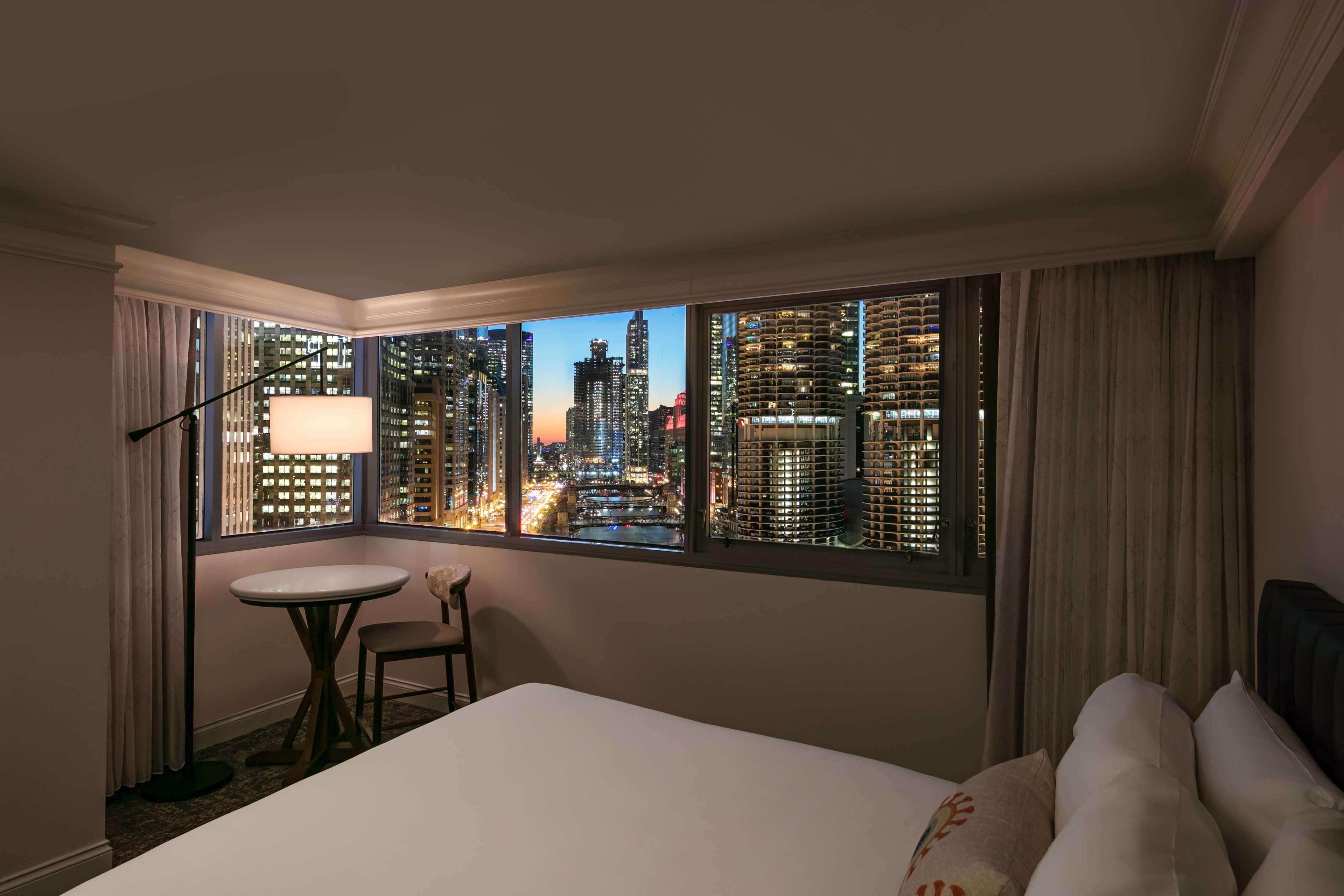 Hotel The Royal Sonesta Downtown