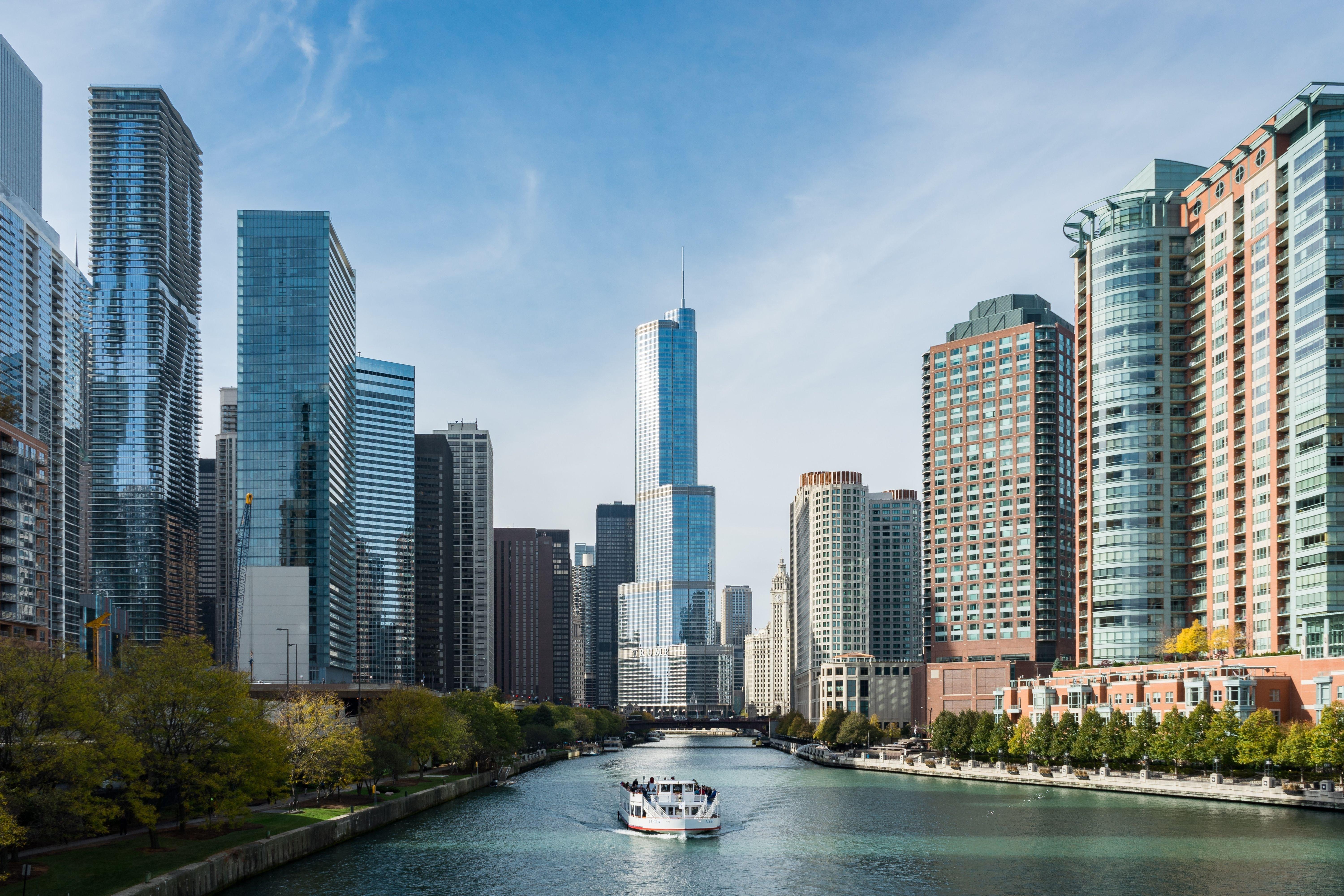 Intercontinental Magnificent Mile By Ihg Hotel Chicago