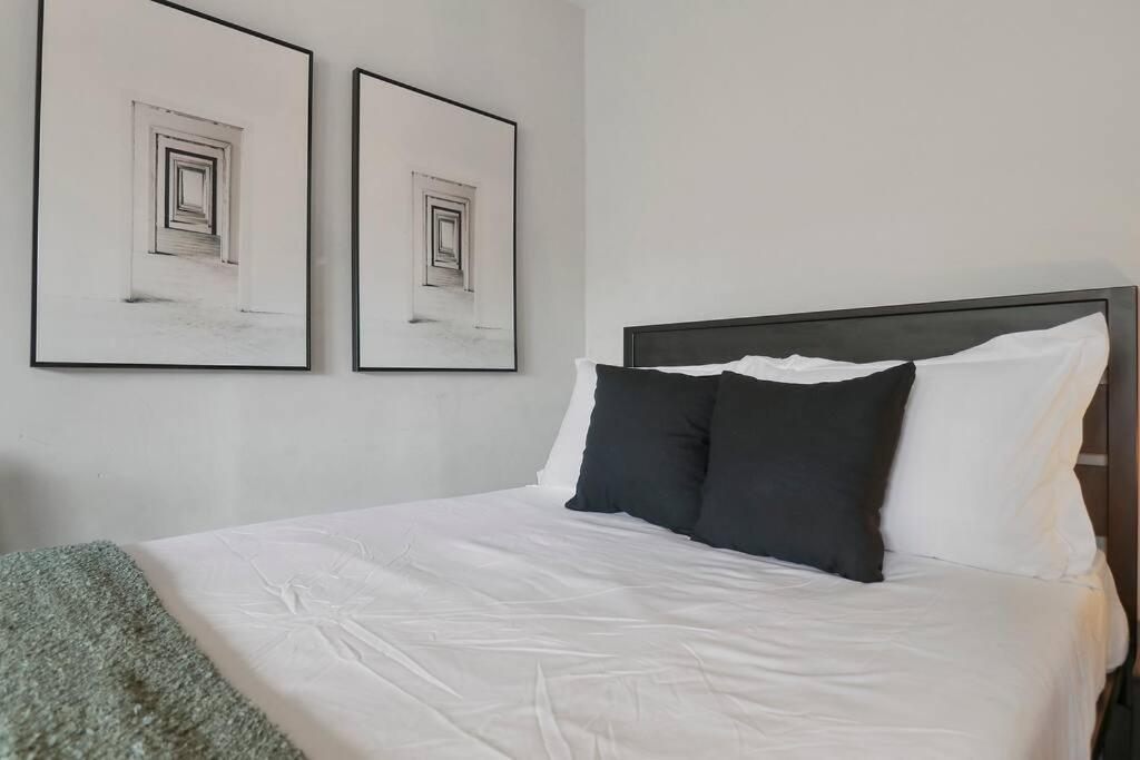 Apartment Stylish Studio Apt In - Dorchester 209