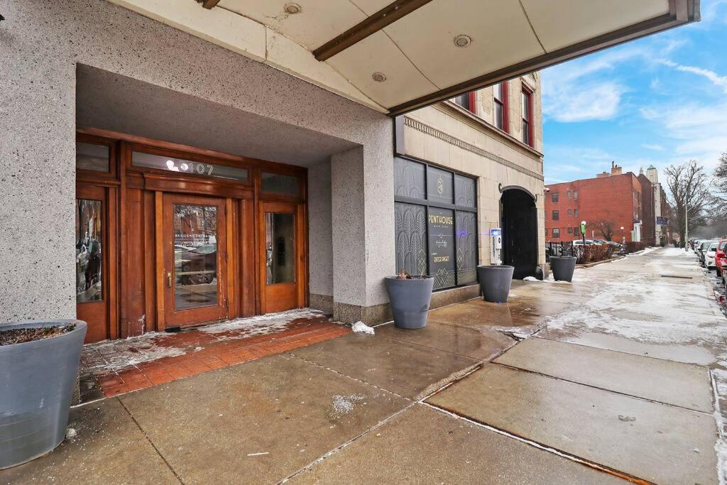 Apartment Chic & Inviting 2br In - Bstone 605 Chicago