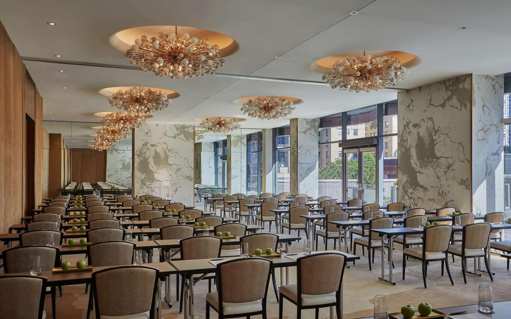 Hotel Viceroy Chicago