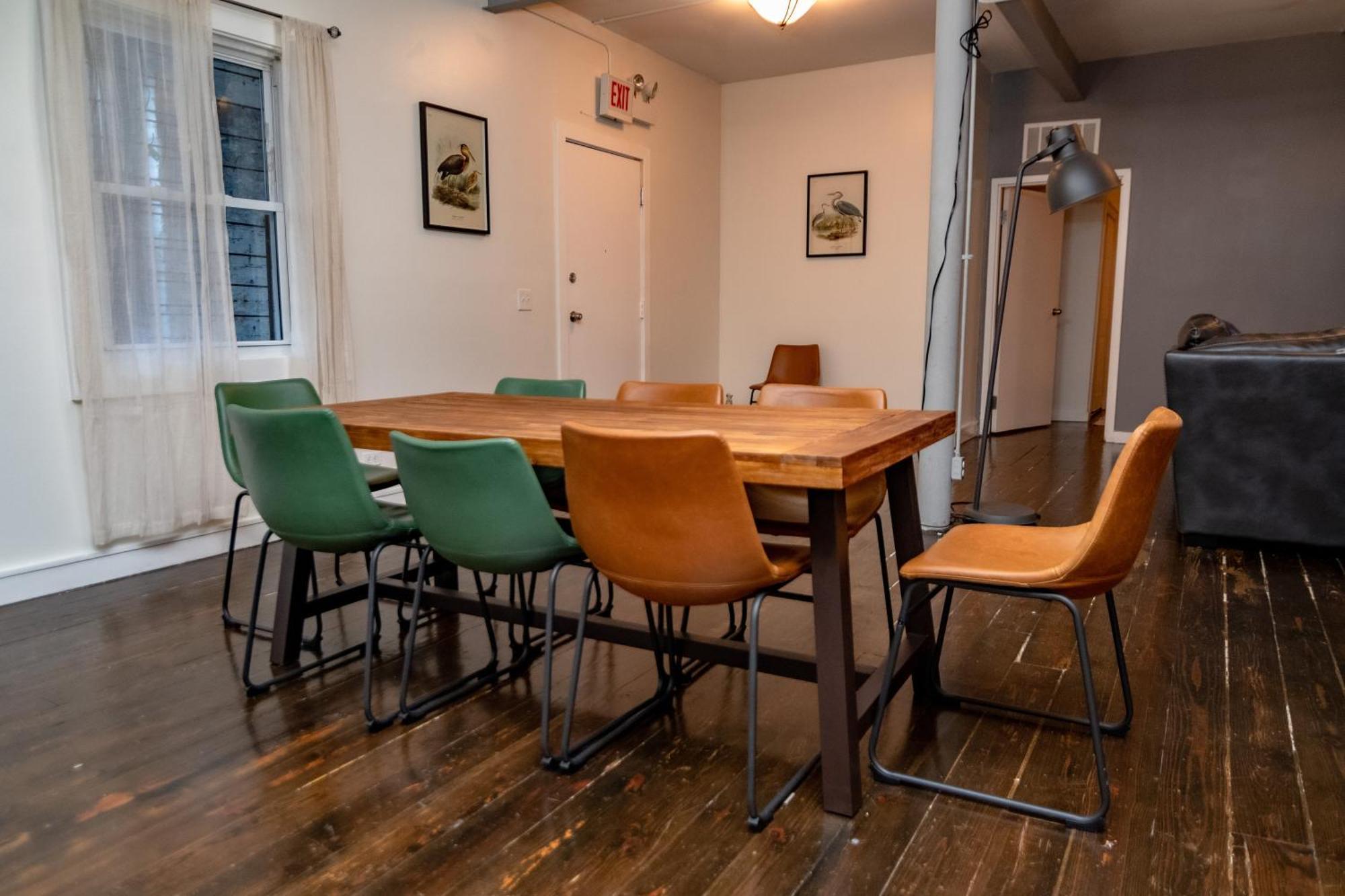 Mccormick 3br Huge Family Unit With Optional Parking & Ping-pong Table Apartamento *