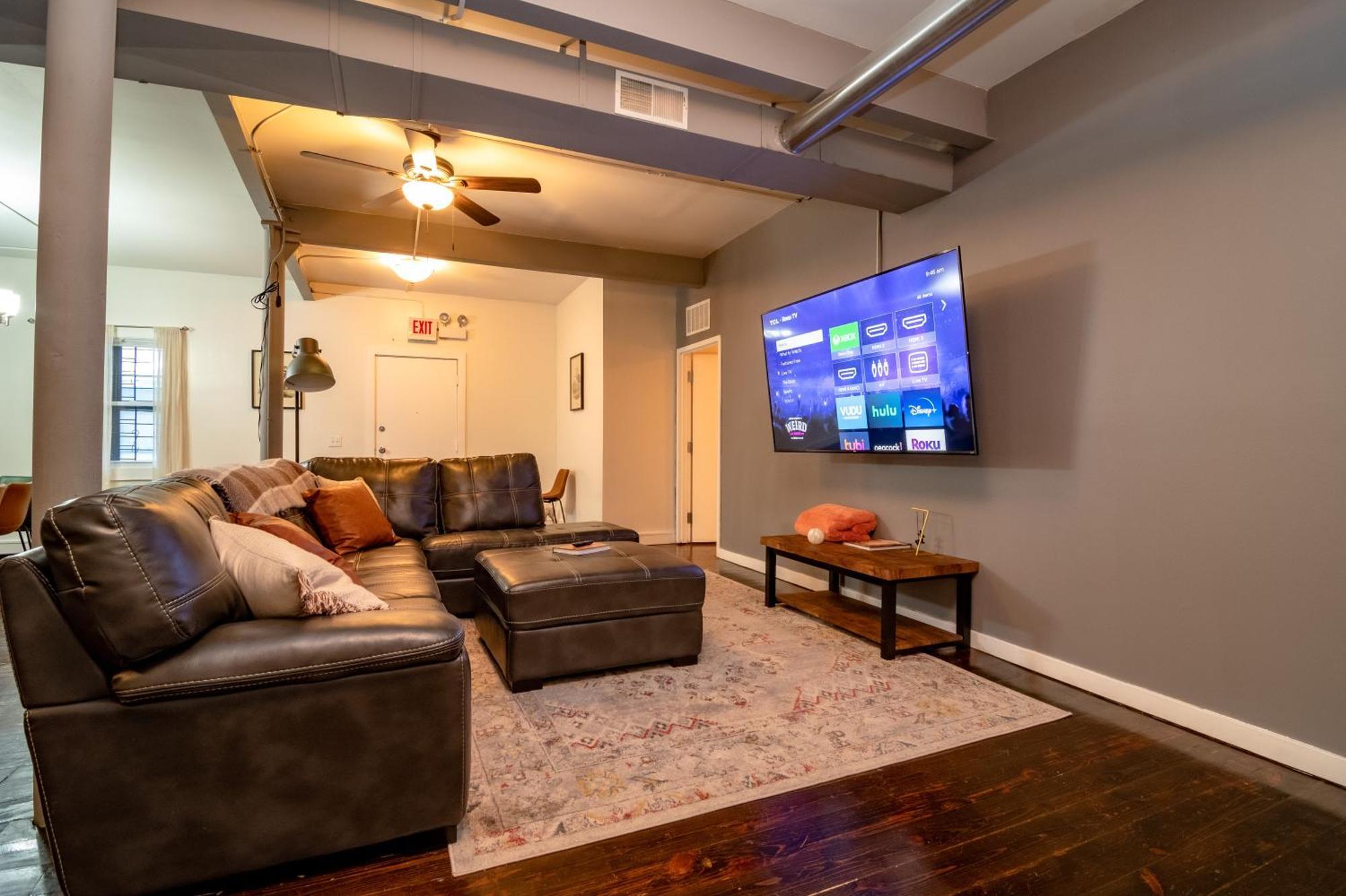 Apartamento Mccormick 3br Huge Family Unit With Optional Parking & Ping-pong Table *
