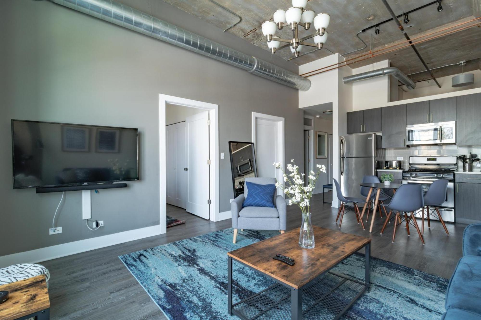 Chic Cozy 3br Michigan Avenue Spacious Close To Iconic Landmarks & Attractions Apartment *