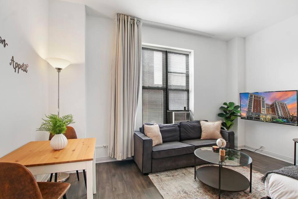 Cozy & Comfy Studio Apt In - Del Prado 418 Apartamento