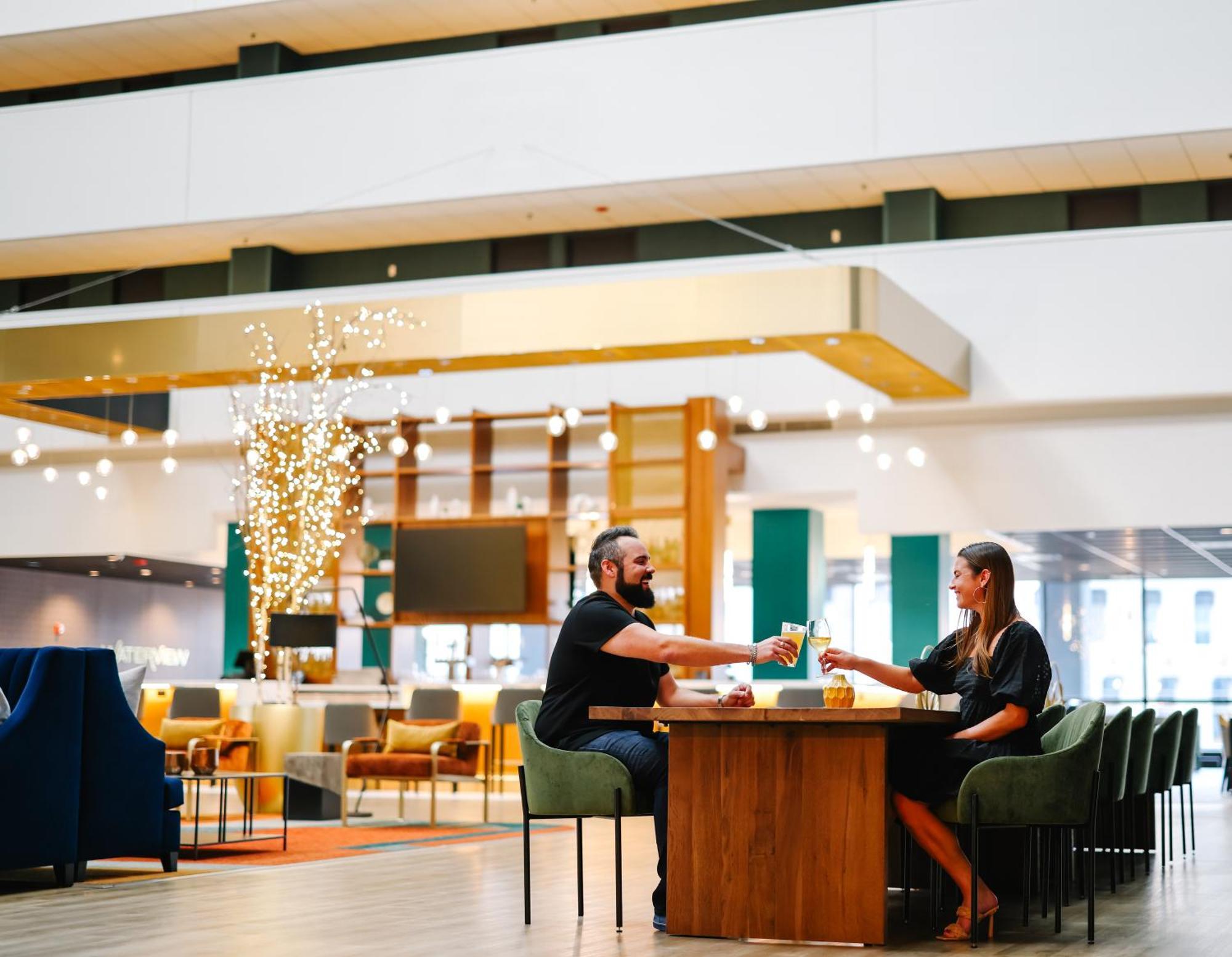 Hotel Voco Chicago Downtown - Riverwalk By Ihg 3*
